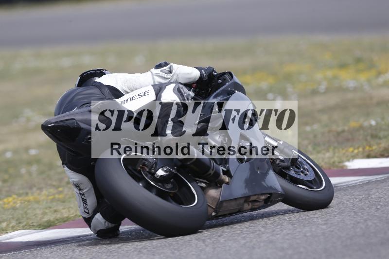 /37 09.08.2026  Pluess Motosport ADR/Freies Fahren/unklar